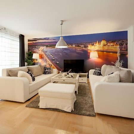 Gde Hollo Apartments บูดาเปสต์ ภายนอก รูปภาพ