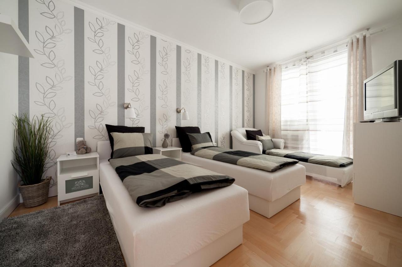 Gde Hollo Apartments บูดาเปสต์ ภายนอก รูปภาพ
