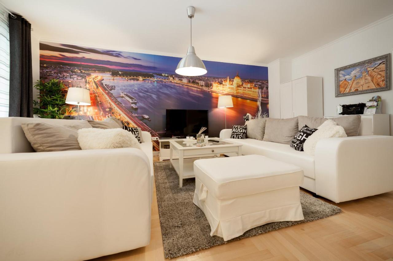 Gde Hollo Apartments บูดาเปสต์ ภายนอก รูปภาพ