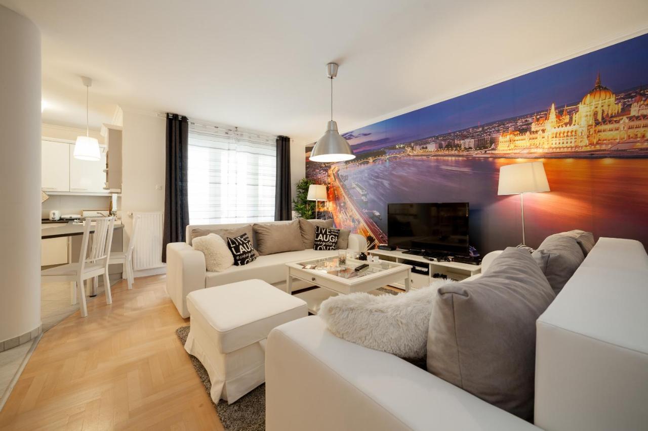 Gde Hollo Apartments บูดาเปสต์ ภายนอก รูปภาพ