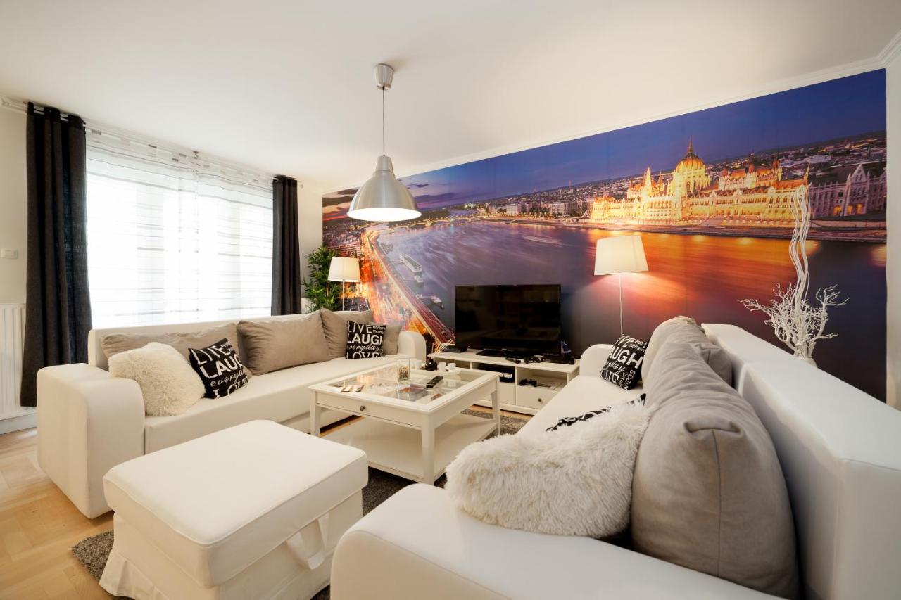Gde Hollo Apartments บูดาเปสต์ ภายนอก รูปภาพ