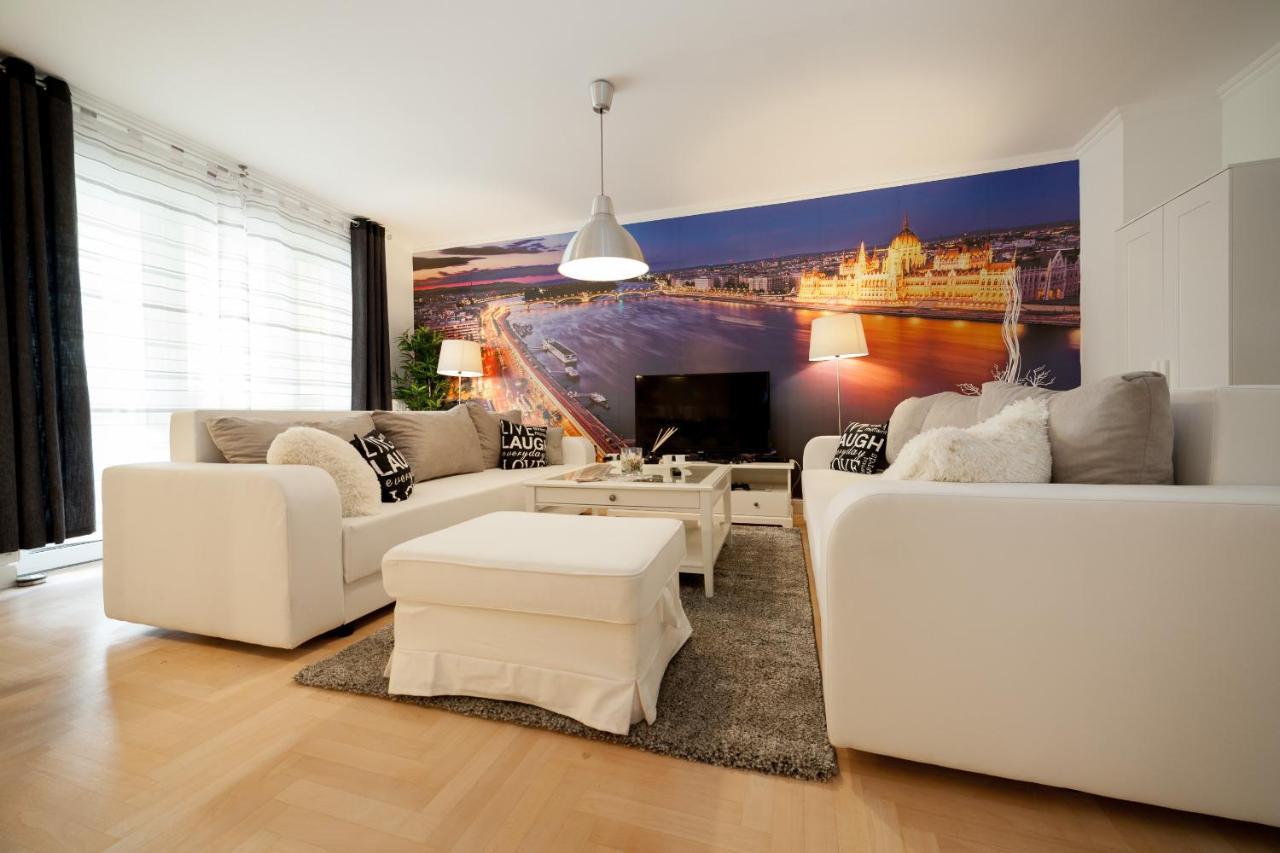 Gde Hollo Apartments บูดาเปสต์ ภายนอก รูปภาพ