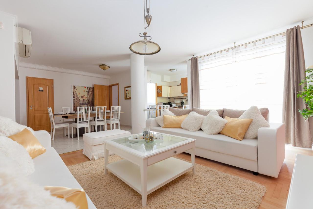 Gde Hollo Apartments บูดาเปสต์ ภายนอก รูปภาพ