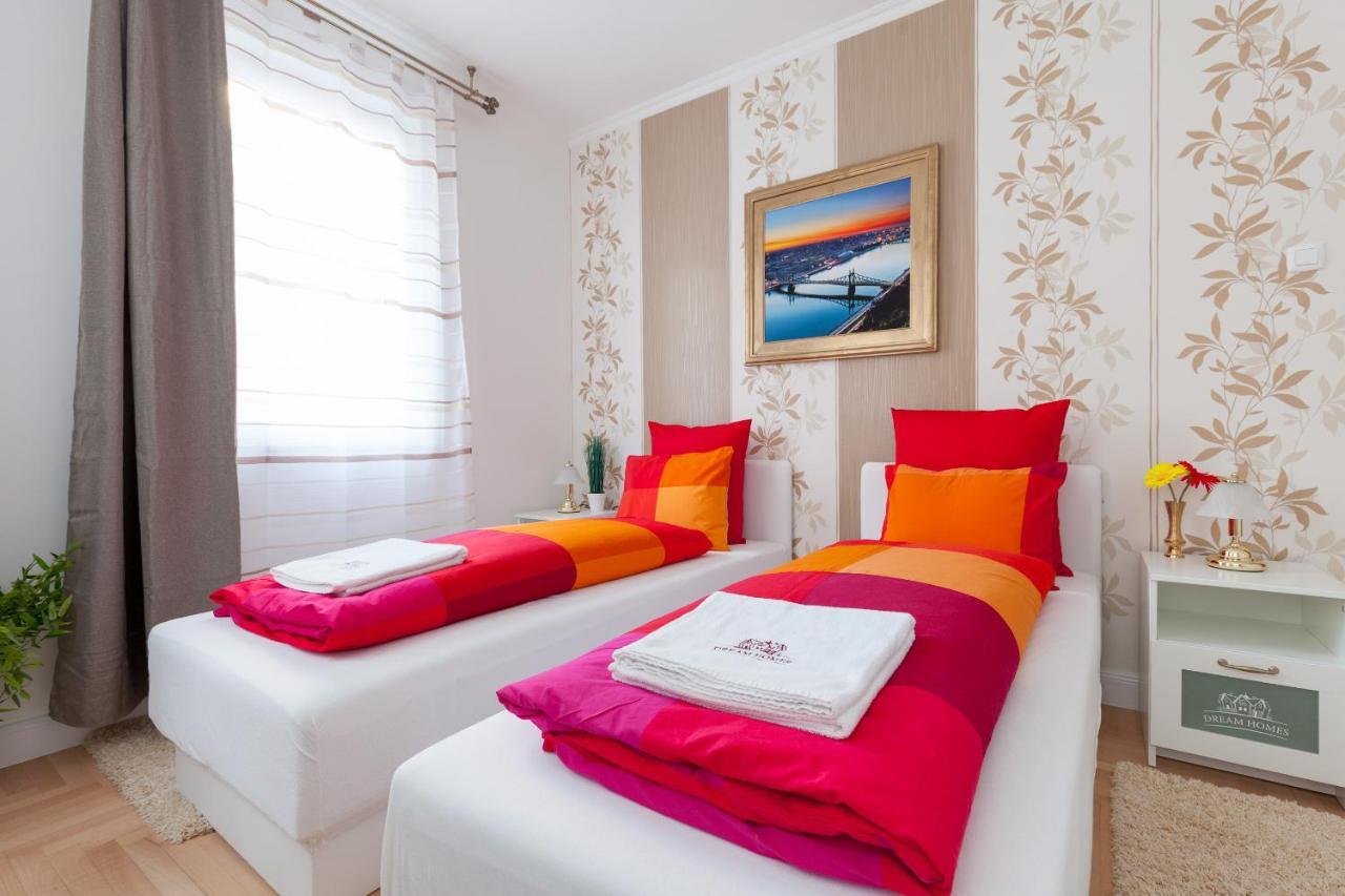 Gde Hollo Apartments บูดาเปสต์ ภายนอก รูปภาพ